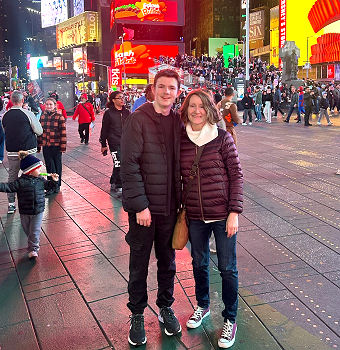 Lorcan & Fiona Times Square 2024